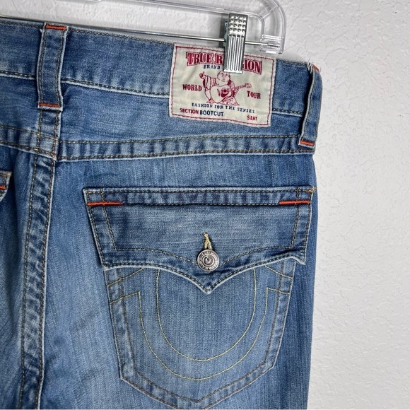 True Religion Jeans Men 34 X 31 Bootcut Medium Wash Y2K CL - Picture 3 of 8